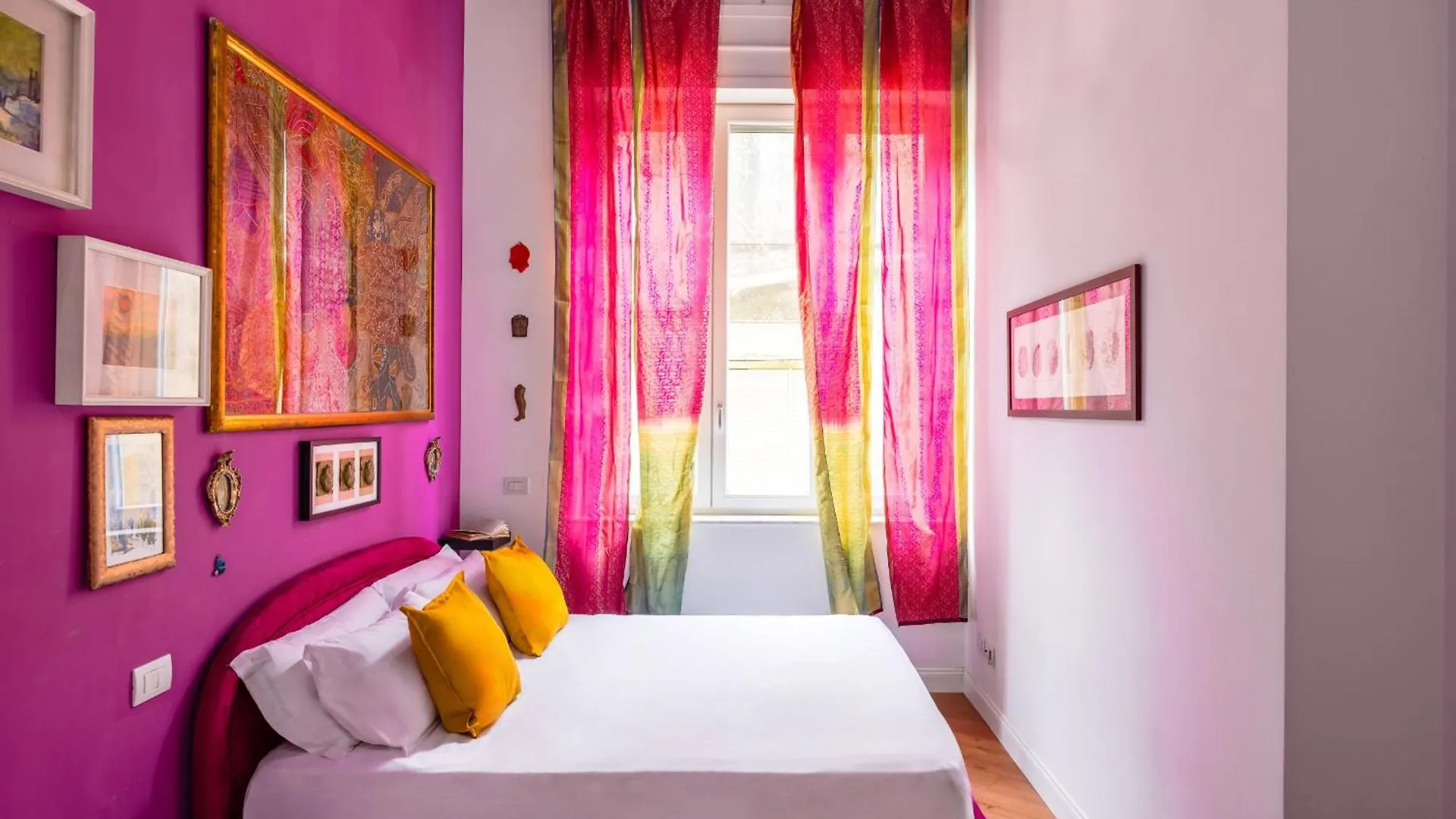 Guest house Piazza Miraglia - Rooms By Wonderful Italy Naples